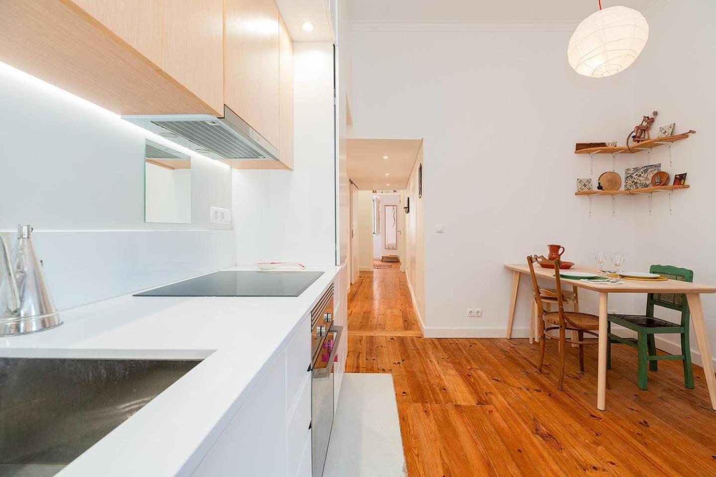 Cosy 2 Bed Flat With Terrace Near Av Liberdade Lejlighed